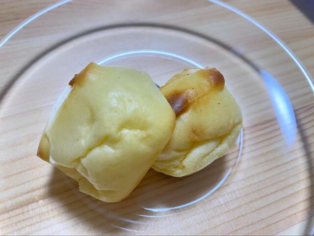 【紀ノ国屋 カレー・ミート・チーズパンセット（冷凍）】朝食だけでなくワインのおつまみにもピッタリです