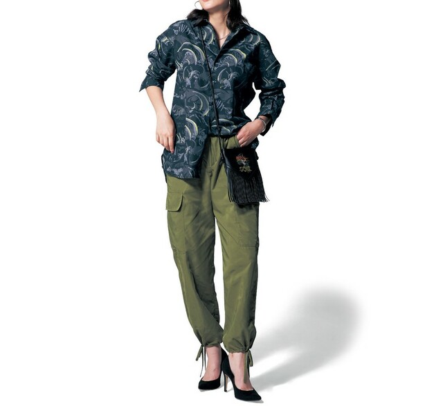 ユニセックス総柄シャツ「ライオン・キング／スカー」｜￥6,990（税込）