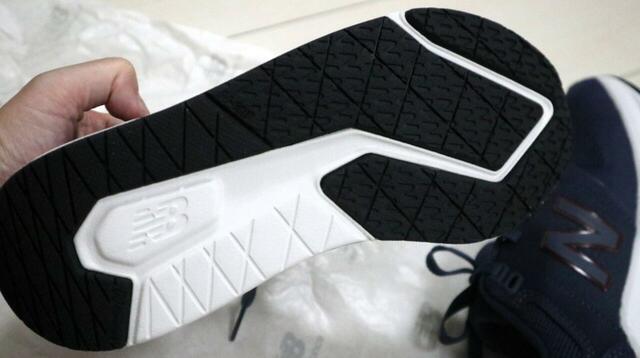 【ニューバランス DynaSoft 900 v2 CN2】底がバイカラーデザインなのも素敵!