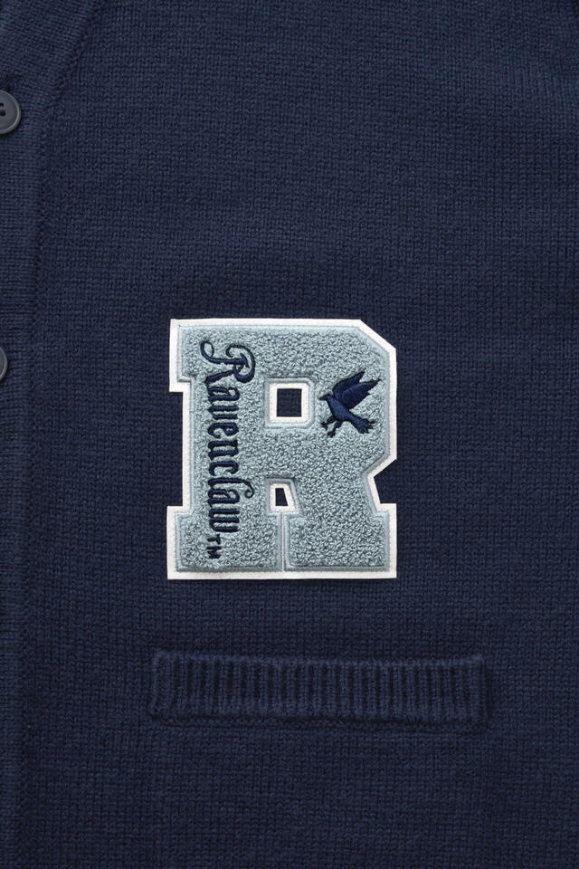Vネックカーディガン ¥3,990｜GU「ハリー・ポッター」スペシャルコレクション