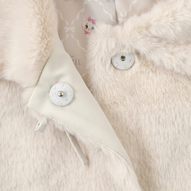 マリー おしゃれキャット ブルゾン ブローチ付き ベージュ ARISTOCATS 55TH 16,500円