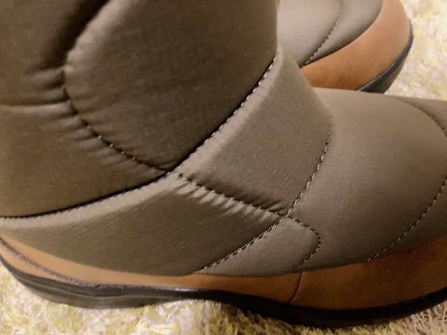 【ワークマン 防寒ブーツケベック】普段履きするならブラックかフォレストをおすすめします