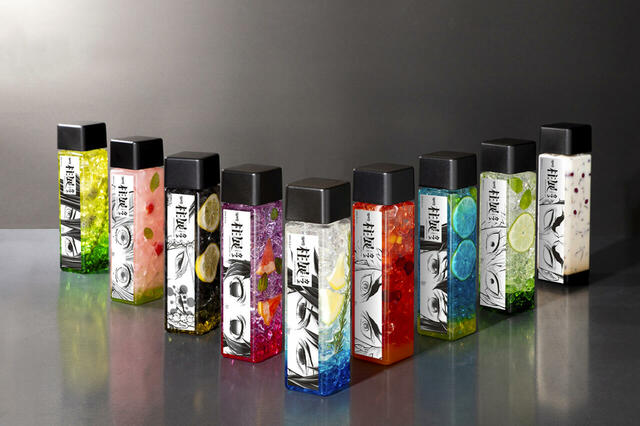 「ボトルドリンク」＜価格：1890円（税込）＞【鬼滅の刃「柱展カフェ」開催！9人の“柱”にフォーカスしたメニューが勢揃い！名言入り特典グッズも！】