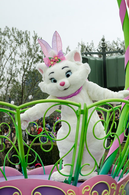 東京ディズニーランド　ディズニー・イースター「ヒッピティ・ホッピティ・スプリングタイム」 ©Disney