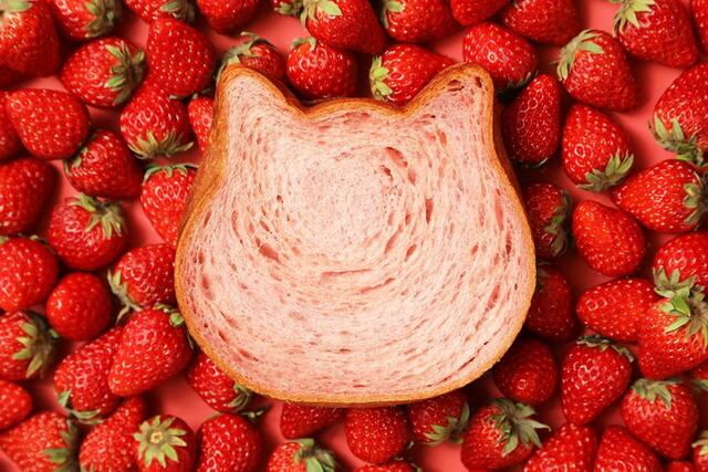 「商品イメージ」【ねこねこに『濃いいちご』など春限定フレーバーが登場】