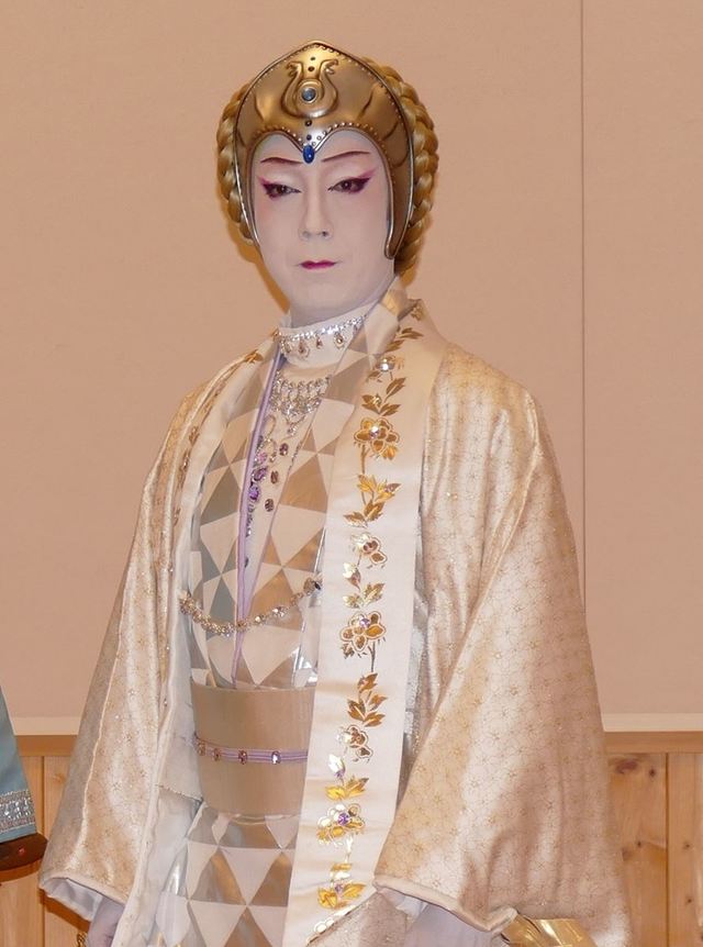 クシャナ役：尾上菊之助