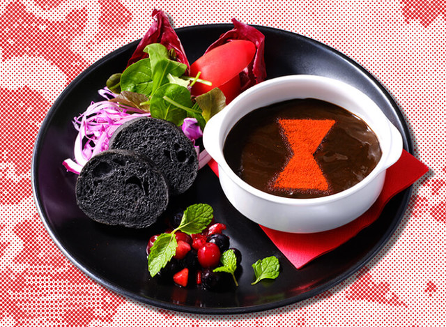 「ブラック・ウィドウ」  漆黒の『ブラック』・イカ墨グラタン