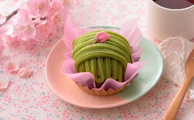 抹茶とさくらのモンブラン