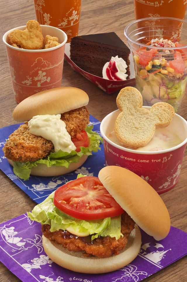 ボリューム満点のバーガー＆サイドメニュー