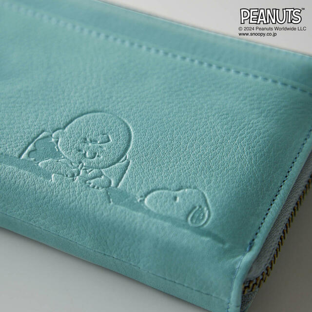 【ベルメゾン】本革長財布〔日本製〕「スヌーピー」|¥ 19,800 (税込) © 2024 Peanuts Worldwide LLC