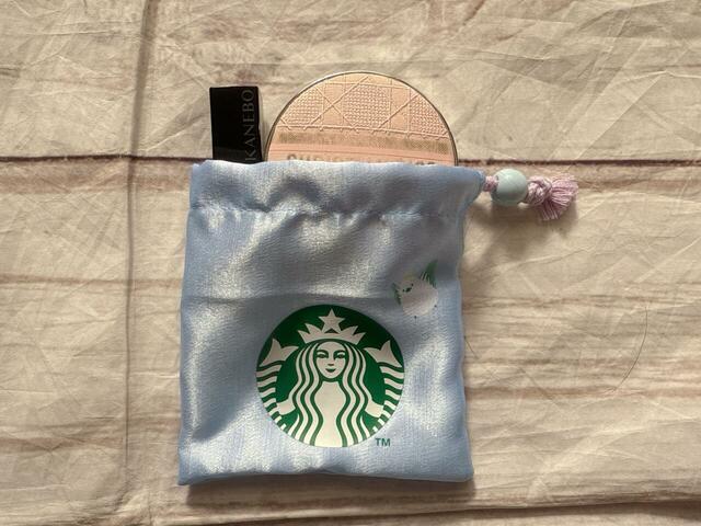 コスメを入れてもOK