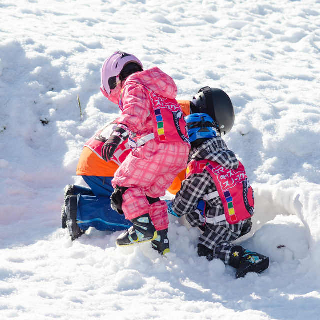 ママミキーキッズスノースクール