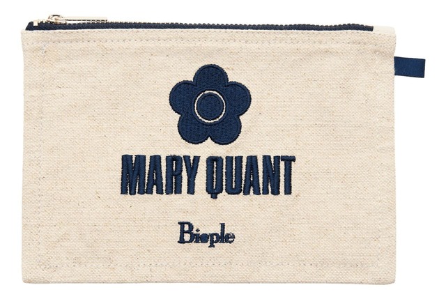 【MARY QUANT&Biople】「フラットポーチ」(各1,485円)/幅約18.5cm×高さ約12.5cm。