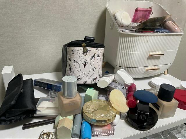 【セリア×ダイソー】コスメはどんどん溜まっていくのが難点…