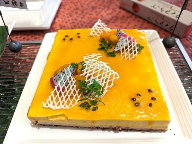 【シェラトン・グランデ・トーキョーベイ・ホテル】ハワイアンブッフェの「パッションムース」