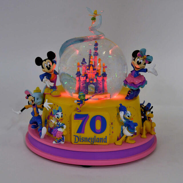ディズニーキャラクター スノードーム ミュージック＆ライトアップ DISNEYLAND RESORT 70TH CELEBRATION 18,000円