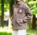 【PEANUTS×ベルメゾン】「ボアジャケット」8,990円（税込）、サイズ／4サイズ（S、M、L、LL）