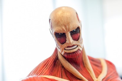 衝撃おもちゃ】「進撃の貯金」に次世代けん玉まで! バンダイ“攻めの