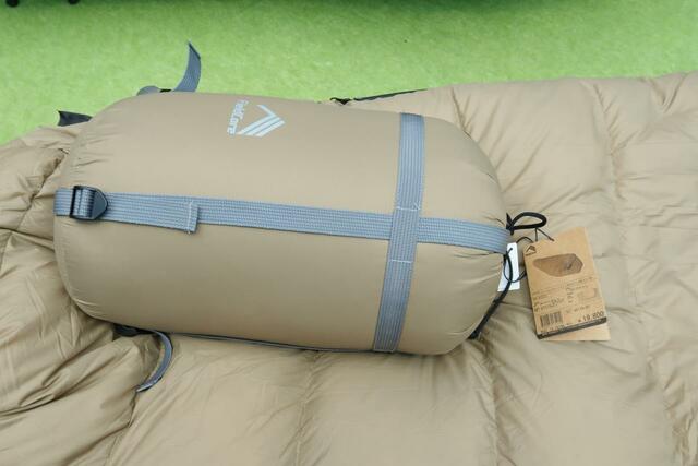 ハイエストダウンシュラフ/19,800円