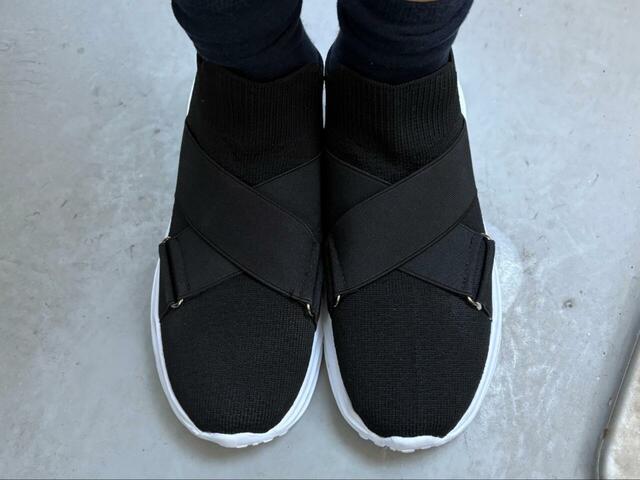 【FOUND  GOOD ニットスニーカー】足に合う靴がない方や、外反母趾などで悩んでいる方にも試してみてほしい一足です