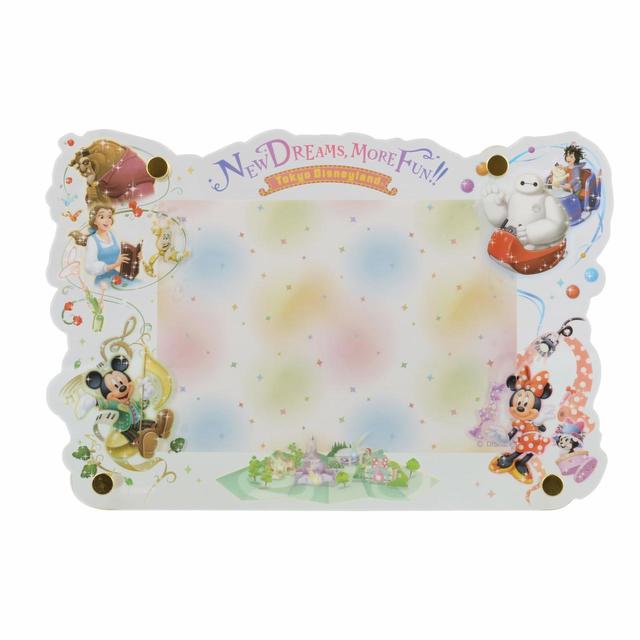 フォトフレーム 2900円｜縦約14×横約20cm｜東京ディズニーリゾート・アプリ、ギャグファクトリー／ファイブ･アンド･ダイム