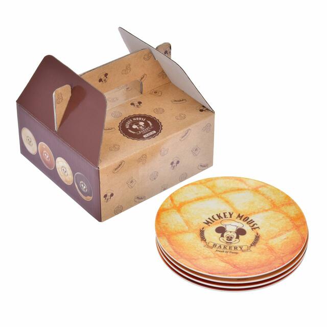 ミッキー プレート セット MICKEY'S BAKERY 2,200円【ディズニーストア新コレクション「MICKEY’S BAKERY」】