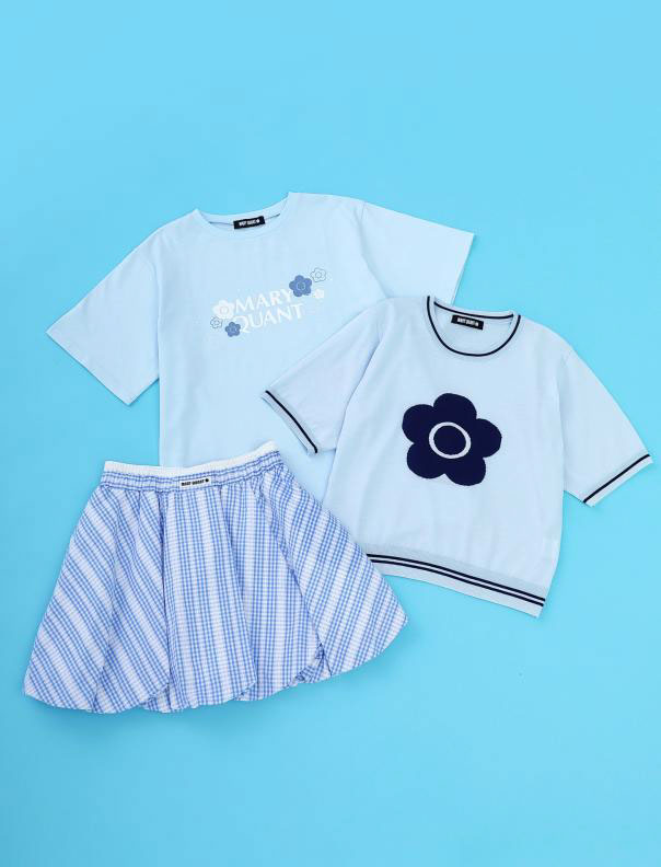 【マリークワント2026 SUMMER COLLECTION】パールラメデイジーTシャツ¥5,500／デイジーラインニットプルオーバー￥9,350／バルーンスカート￥13,200（税込）