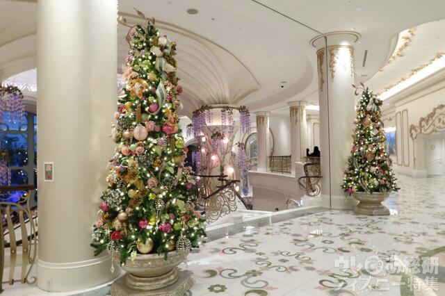 東京ディズニーシー・ファンタジースプリングスホテル クリスマスツリー