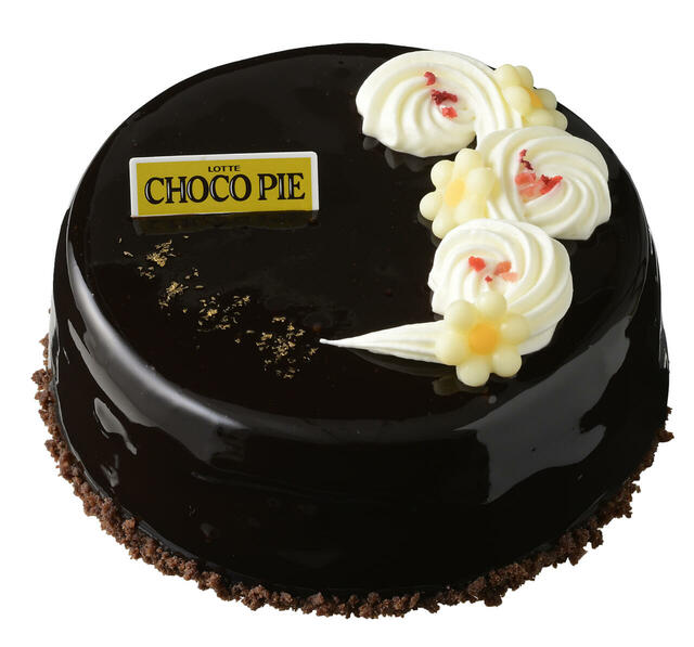 ケーキになったチョコパイ2,700円（税込）が期間限定で銀座コージーコーナーより販売される