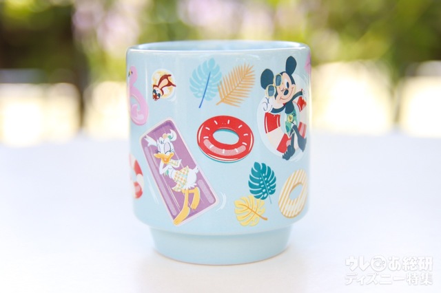 パイナップルゼリー&ココナッツムース、スーベニアカップ付き 900円