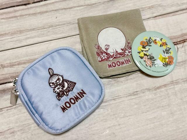 アクセサリーポーチ、ハンドタオル、ミラーの豪華な3点セット！