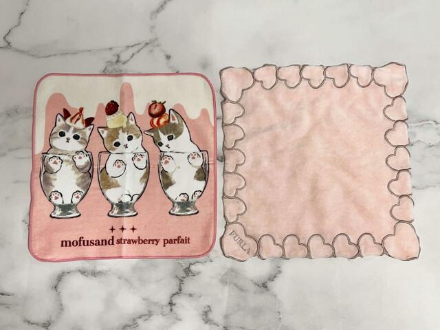 【アベイル】一般的なタオルハンカチよりも一回り小さいサイズ感