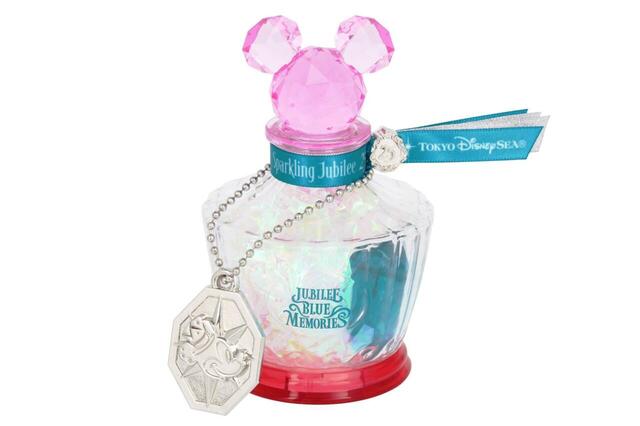 ジュビリーブルーメモリーズ 2,000円｜「東京ディズニーシー25周年“スパークリング・ジュビリー”」スペシャルグッズ｜発売日：2026年4月15日（水）