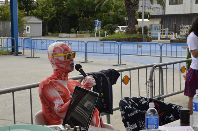 大阪発! これが「珍動会」の超笑える競技だ!