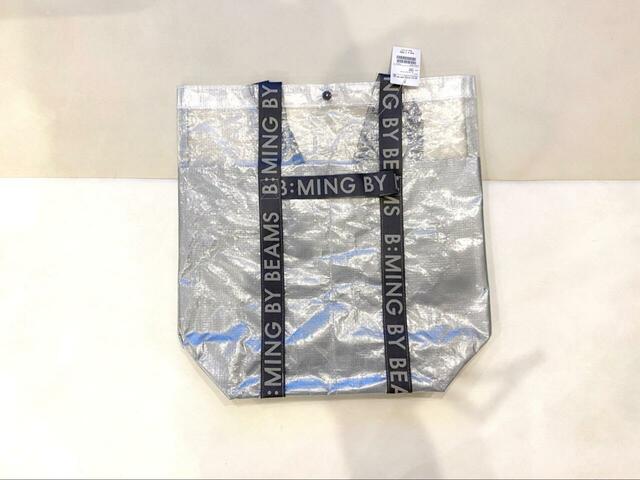 【B:MING by BEAMS マルチ レジャーバッグ M】カラーはホワイト、ベージュ、グリーン、シルバーの4展開です