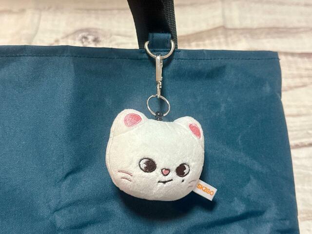 休日の推し活の際は推しのチャームをつけて♪