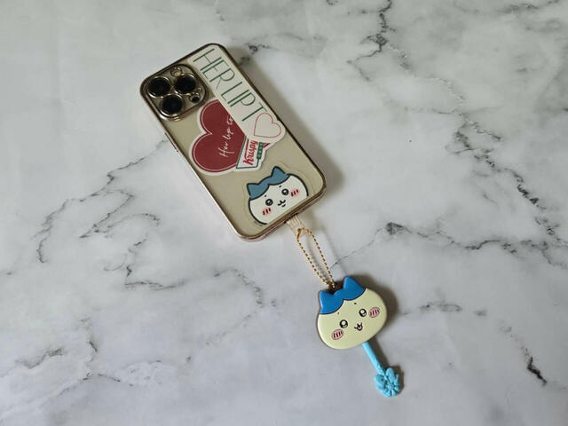 フォンタブにつければスマホにもつけられます。かわいい…！