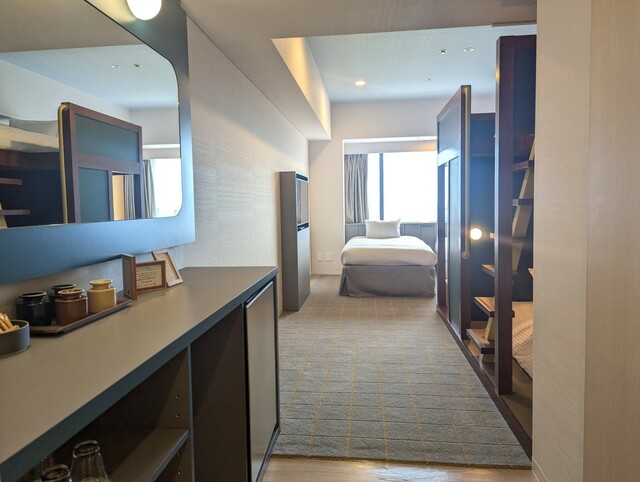 【星野リゾート 1955 東京ベイ】2段ベッドのある4名定員の「スーペリアファミリー」