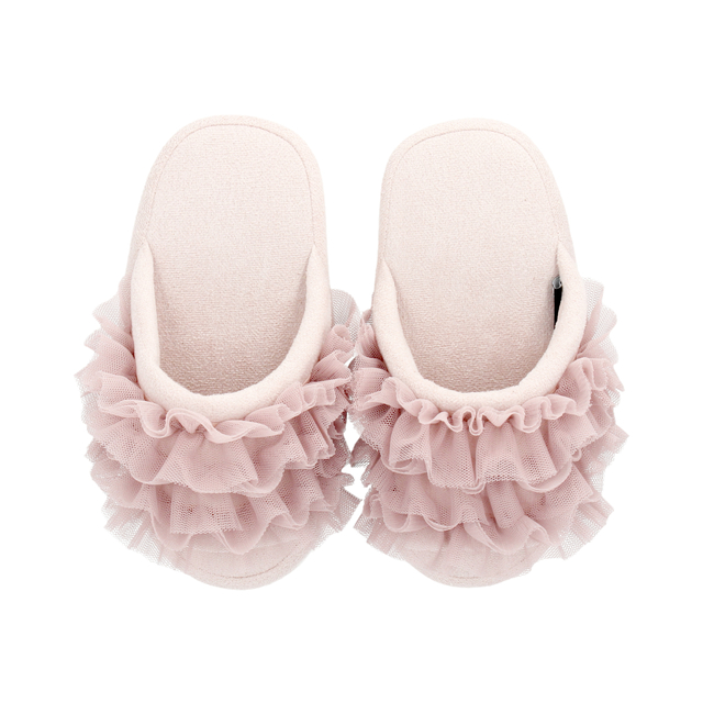 エクササイズルームシューズ：1,900円（税込）