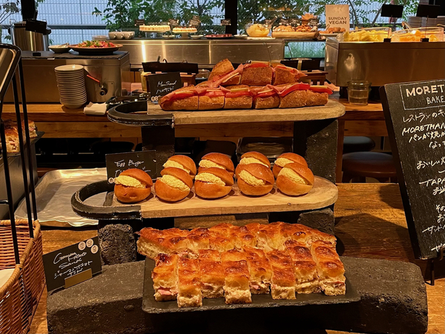 【モアザン タパス ラウンジ】ハムサンド、エッグバーガー、ジャーマンポテトサンドは絶対食べないとネ