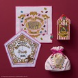 【アフタヌーンティー・リビング×ハリー・ポッター】ミニタオル 各¥990、キャンディーポット ¥3,300、巾着 ¥1,650