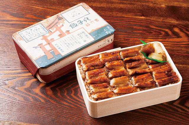 広島県　山陽本線　宮島口駅　【実演】「うえの」あなごめし