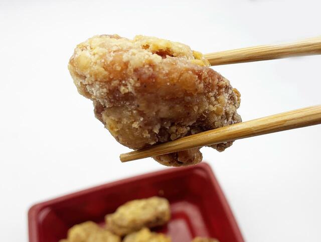 ザクザクの衣とふんわりとした鶏肉のバランスが絶妙です