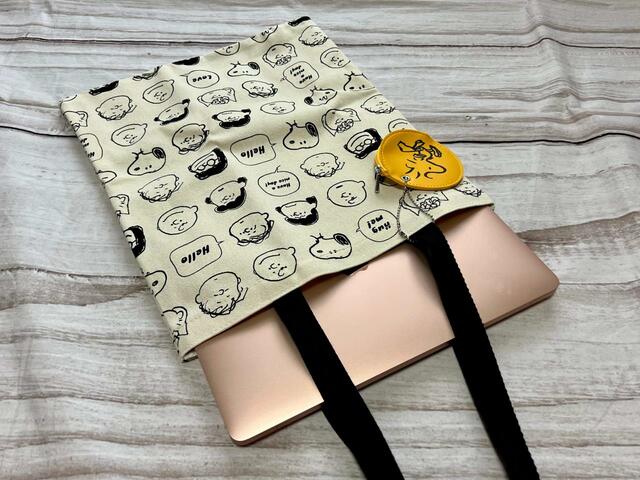 なんと横向きにしてもノートPCが入りました！