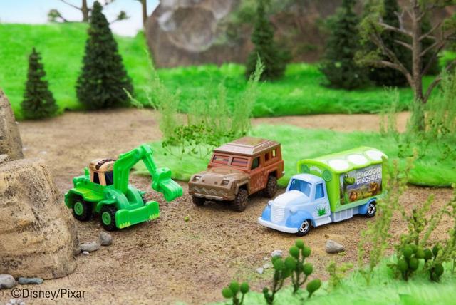 トミカ アーロと少年