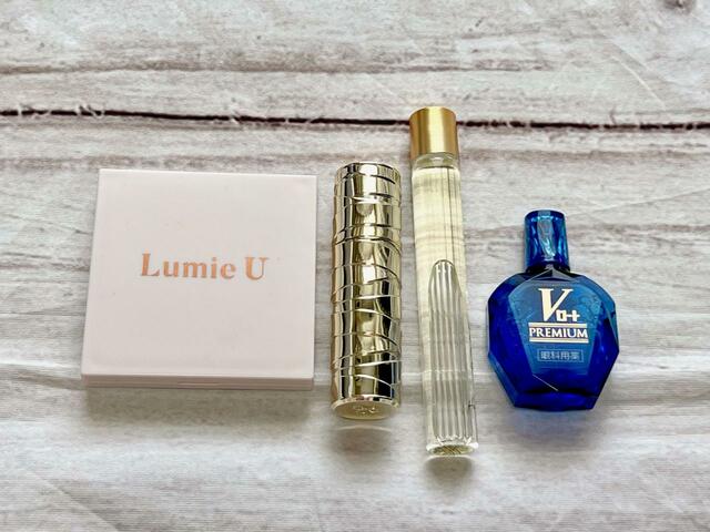 内側に入れたもの【SNOOPY（スヌーピー）タテでもヨコでも持てる！スマホショルダーBOOK BROWN】