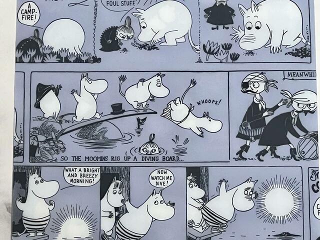 【otonaMUSE（オトナミューズ）8月号】夏らしいモチーフのコミック柄です