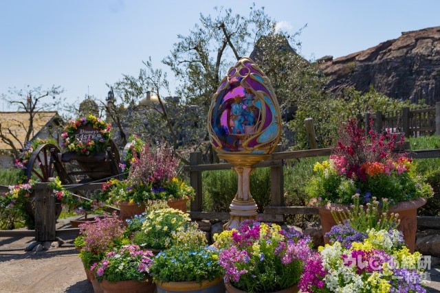 ファッショナブルイースター、チップとデールのエッグ