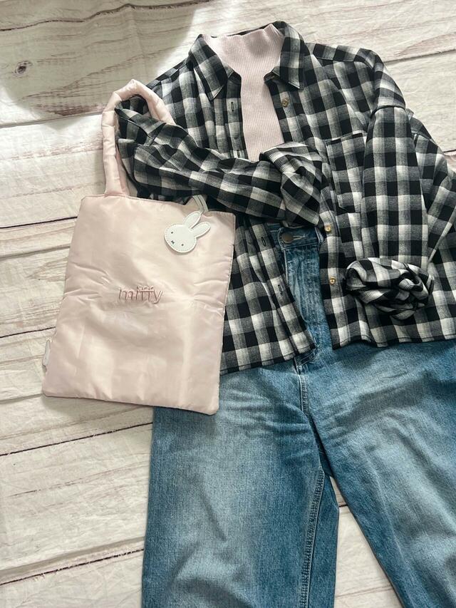 カジュアルコーデに持ってもかわいい♪