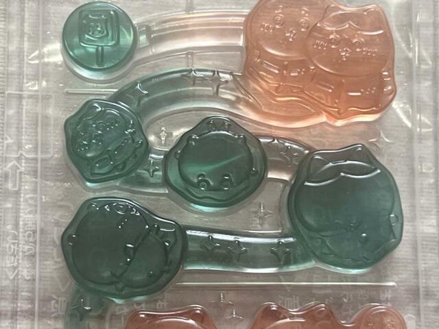 漫画にあった様々な角度からのエプロン姿がしっかりと再現されています！